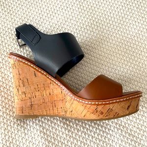 NWT - Black/Brown Wedges - Dolce Vita